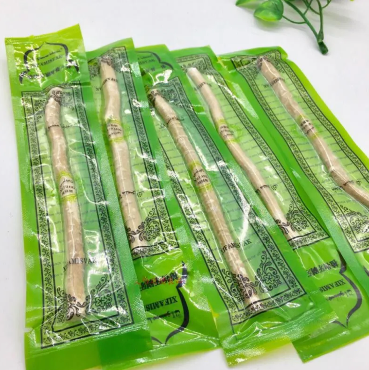 Natural Miswak Tooth-Cleaning Stick