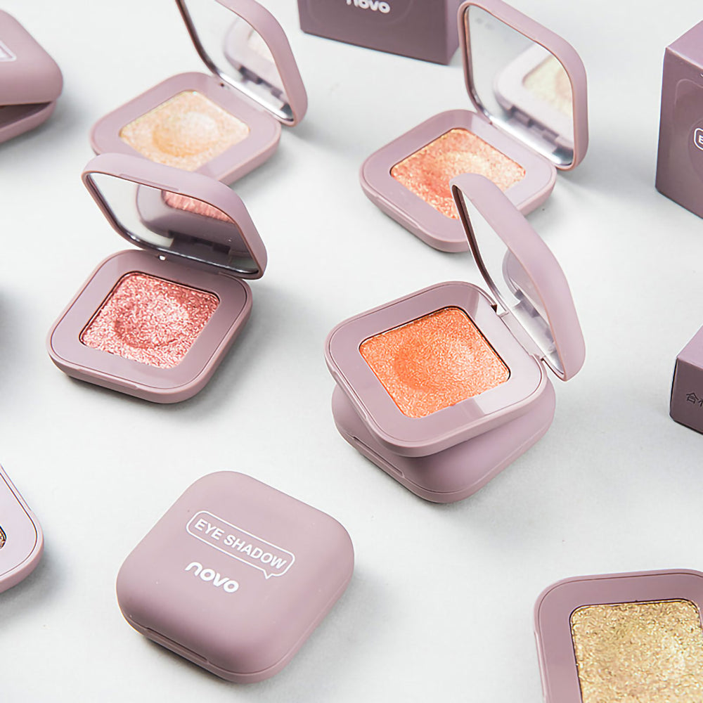 Fingertip Sparkle Eyeshadow Palette